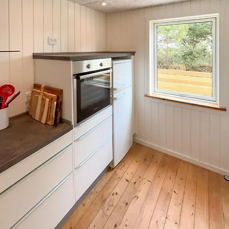 3 Bedroom In Holiday home *